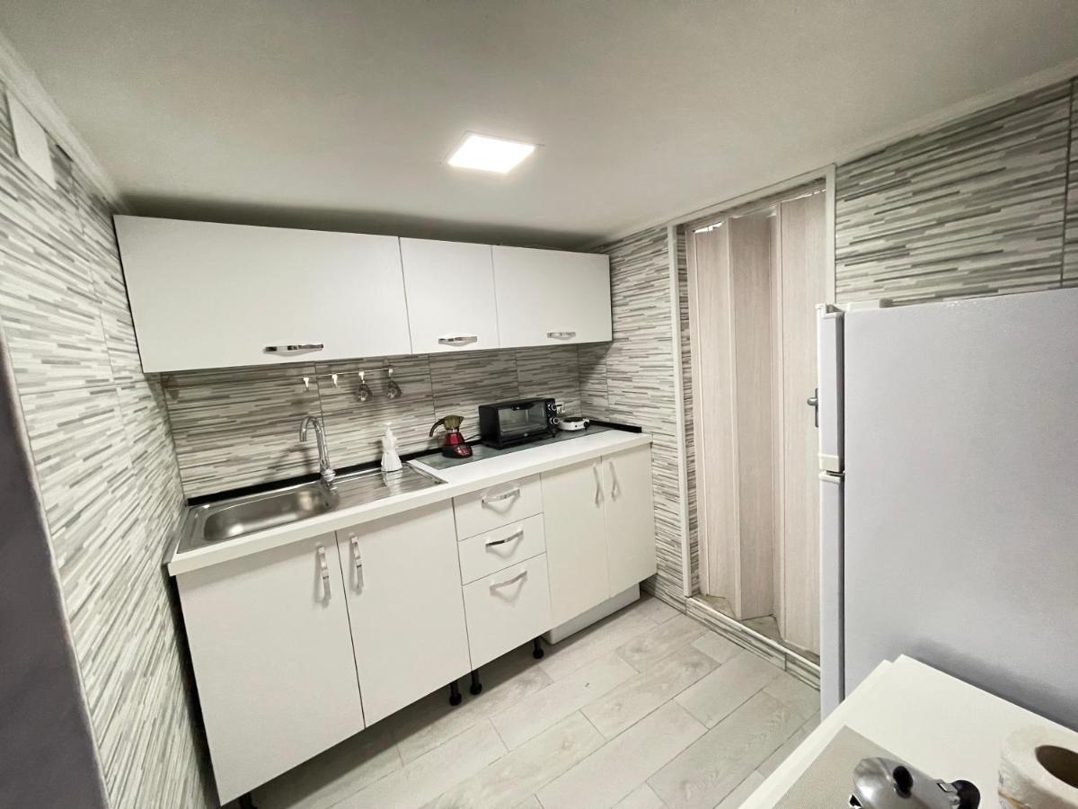 Stritstrit Villa Наполи Екстериор снимка